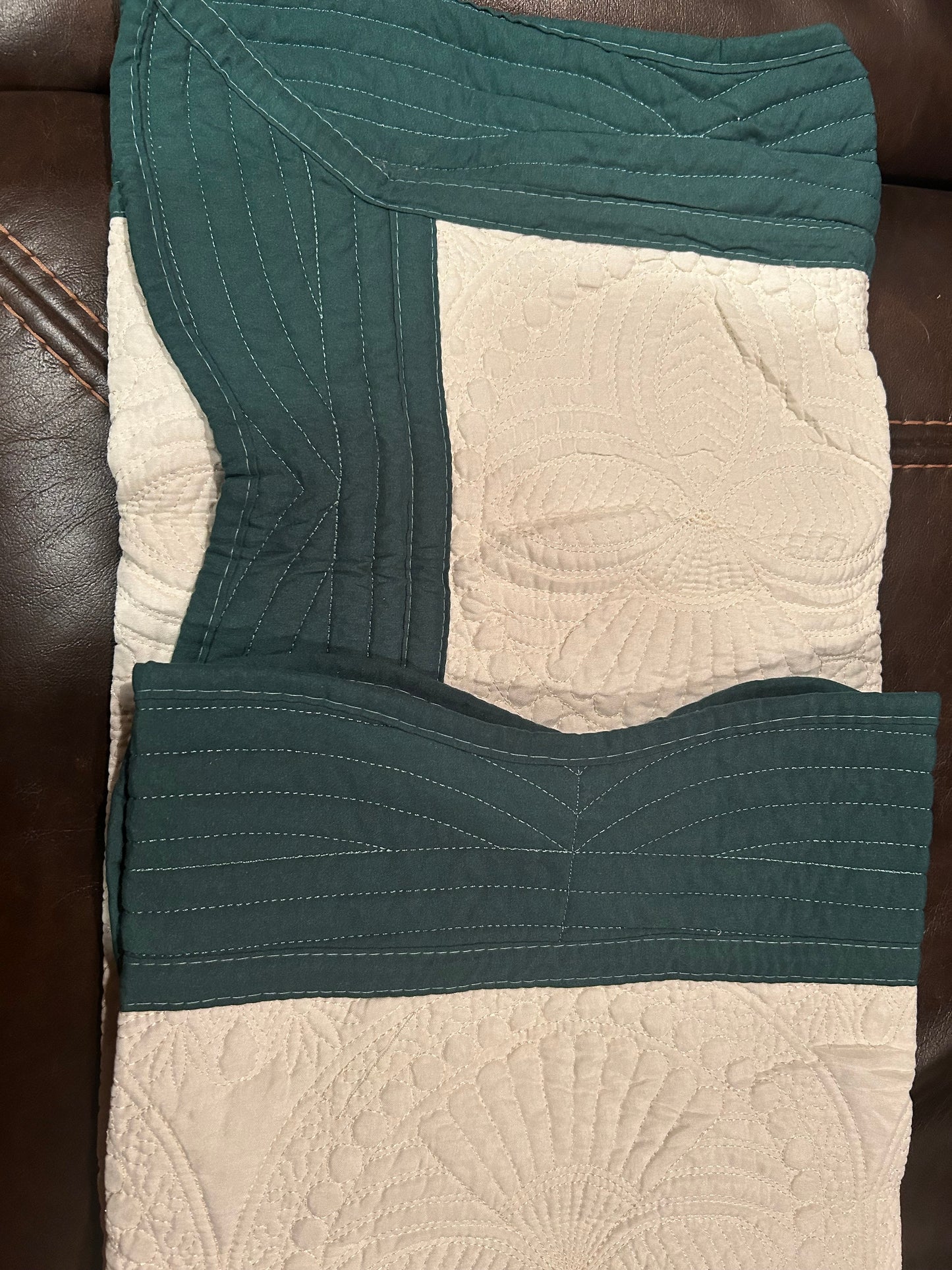 Forest green trim with ivory center